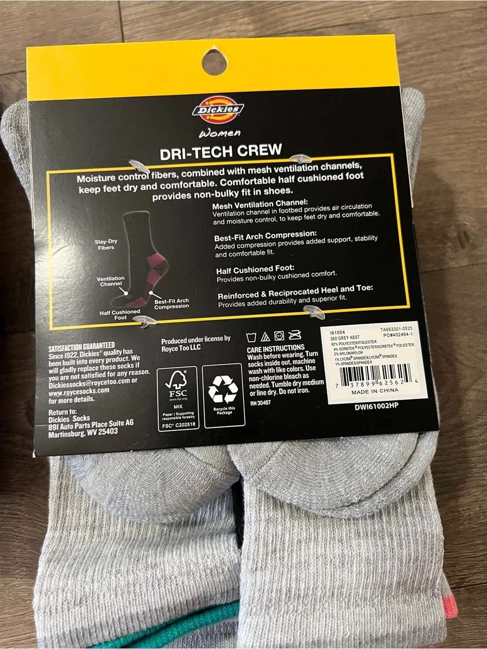 12 Pairs Dickies Dri Tech Crew Socks Size 6-9 New